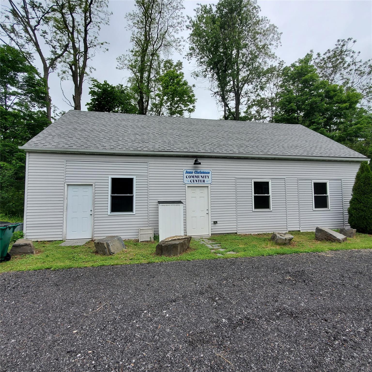 1040 Violet Avenue #17, Hyde Park, New York image 44