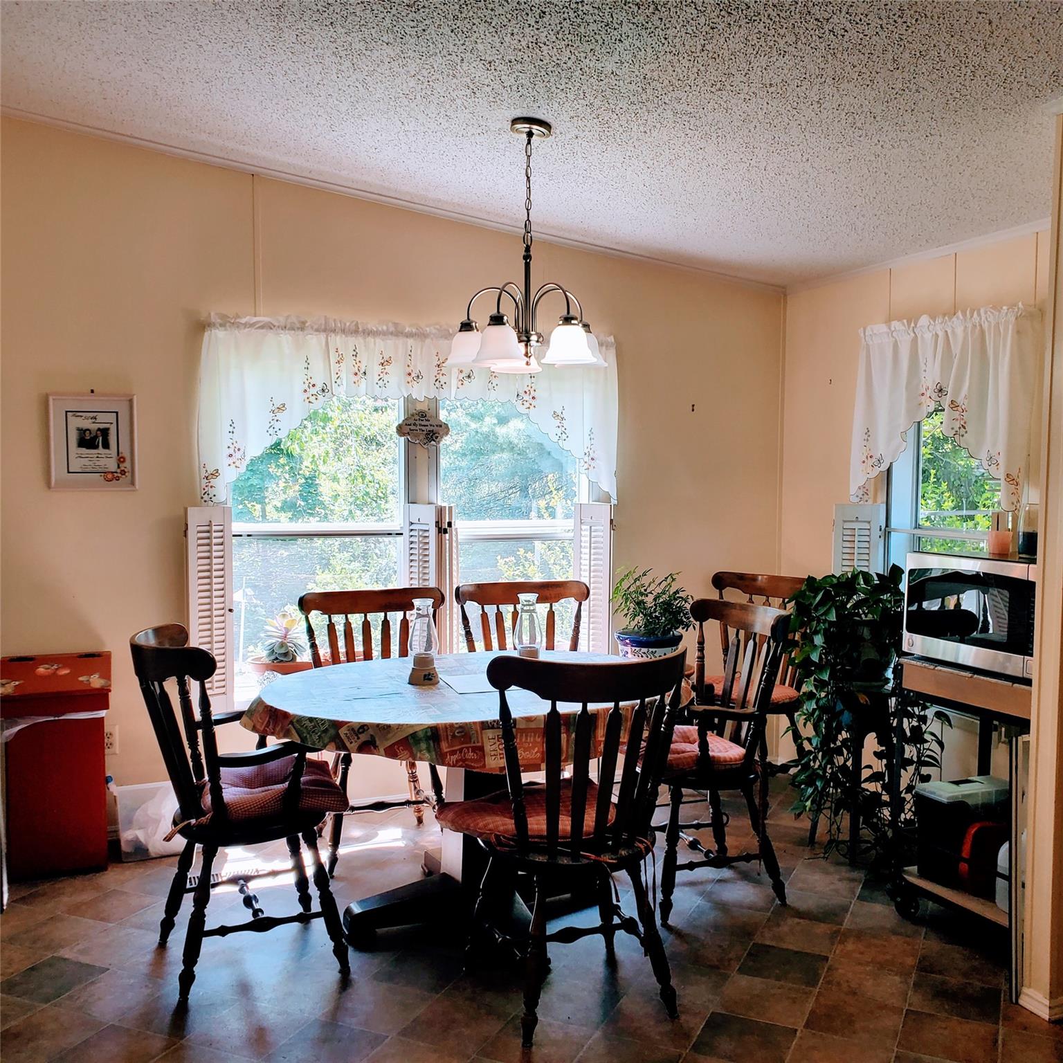 1040 Violet Avenue #17, Hyde Park, New York image 8