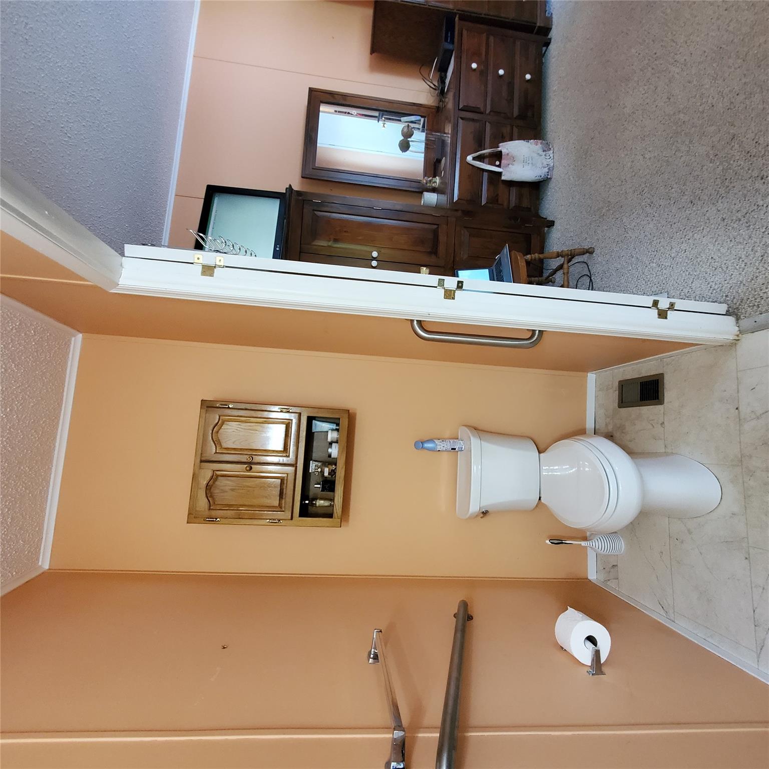 1040 Violet Avenue #17, Hyde Park, New York image 19