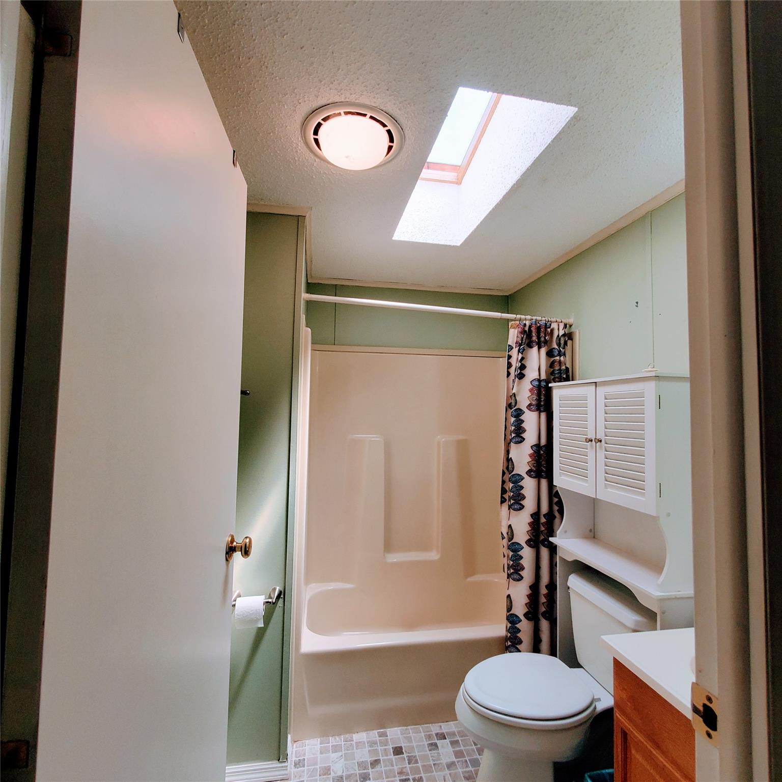 1040 Violet Avenue #17, Hyde Park, New York image 25