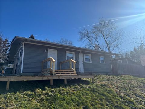 1 Briarwood Crescent Newburgh NY 12550