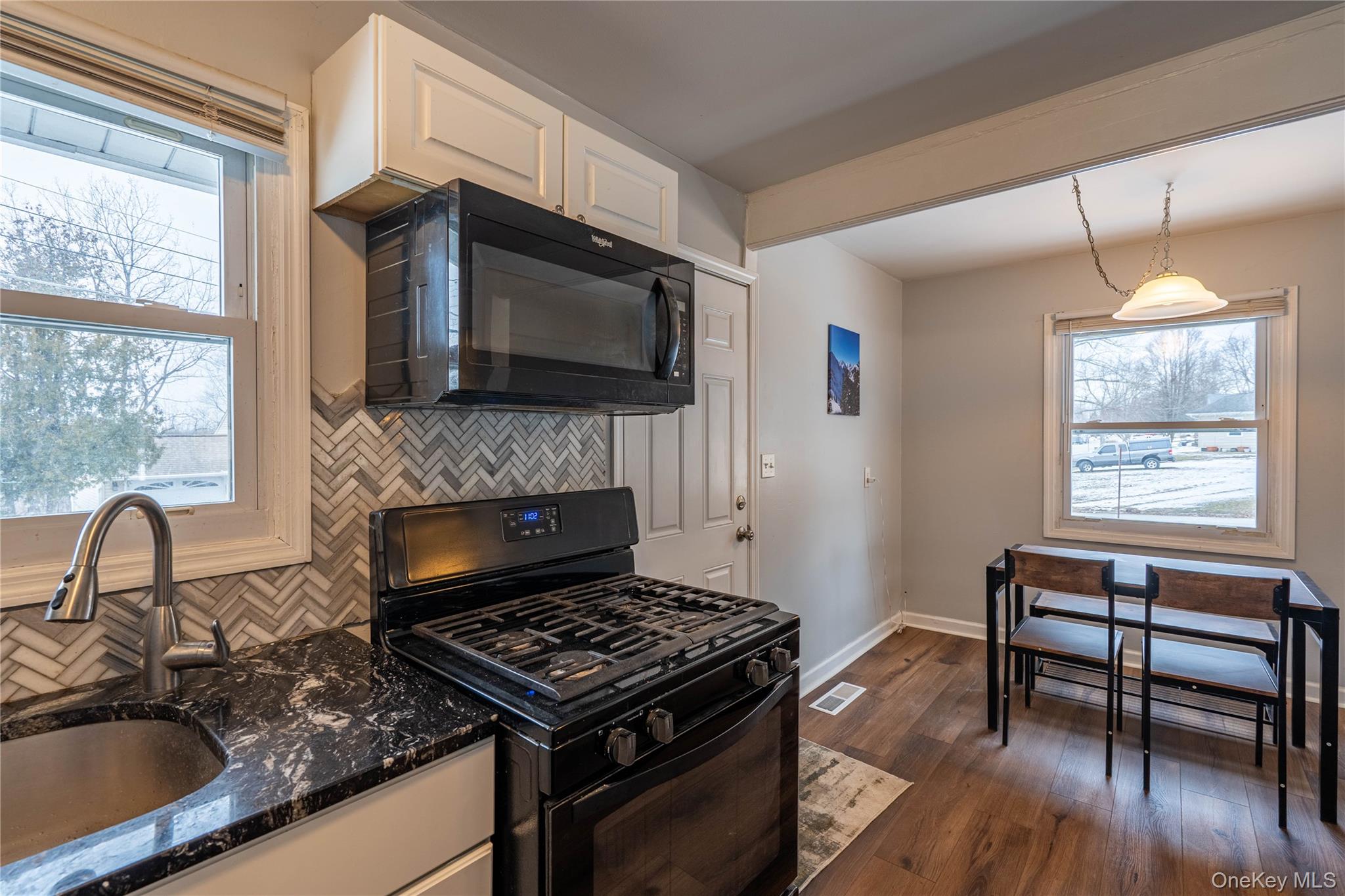 1 Briarwood Crescent