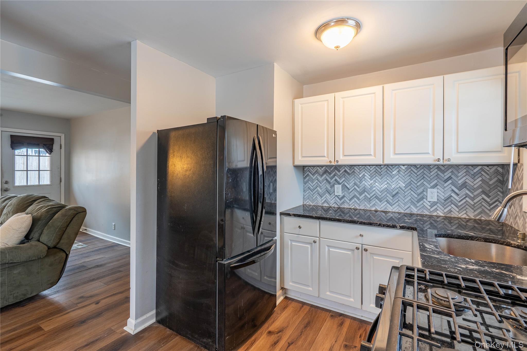 1 Briarwood Crescent