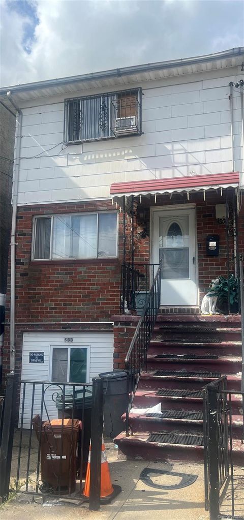 Photo of 533 Underhill Avenue, Bronx, NY 10473 (MLS # 930394)