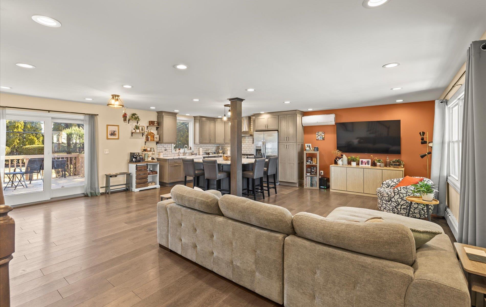 7 Spencer Way, Kings Park, New York image 7