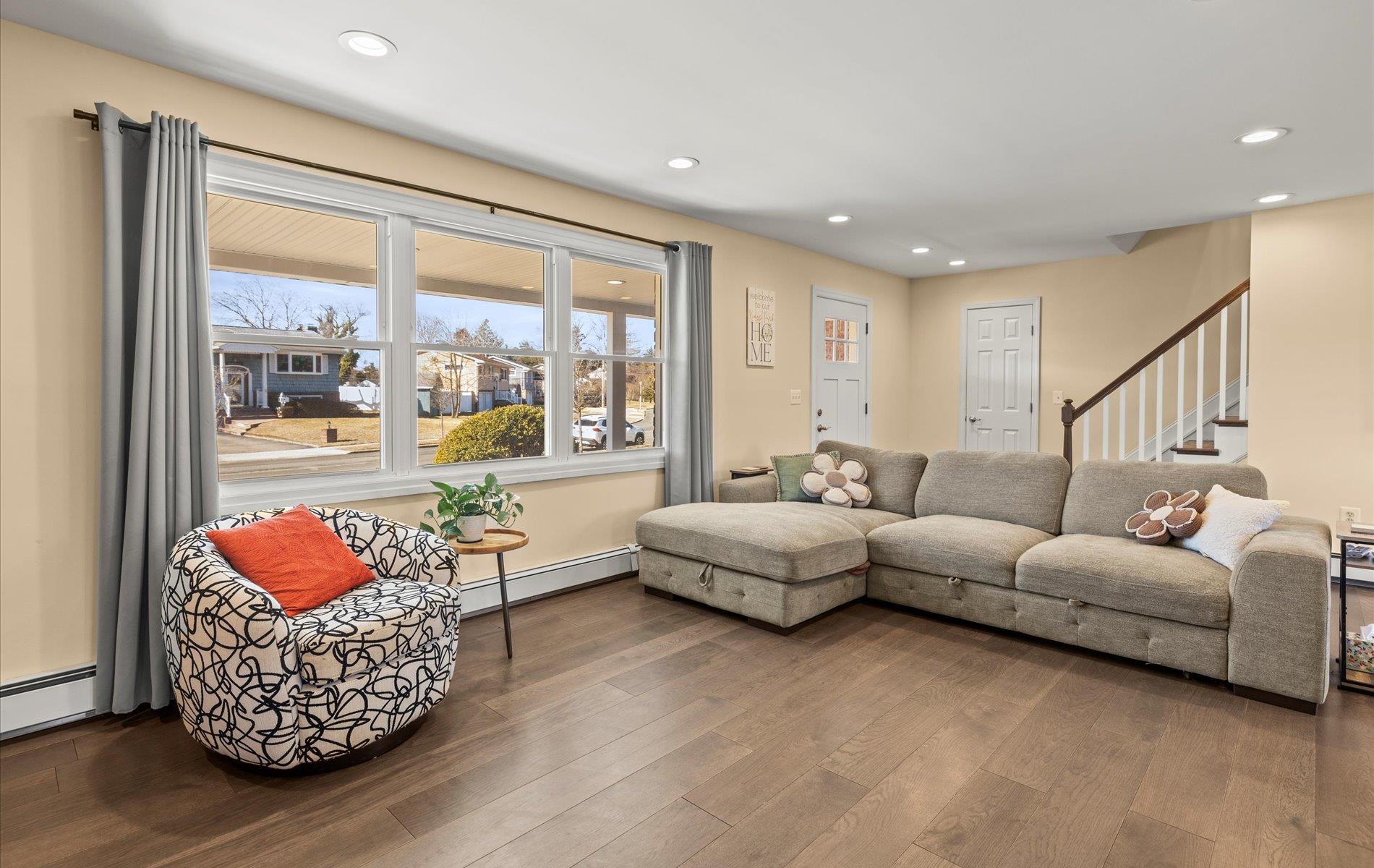 7 Spencer Way, Kings Park, New York image 6