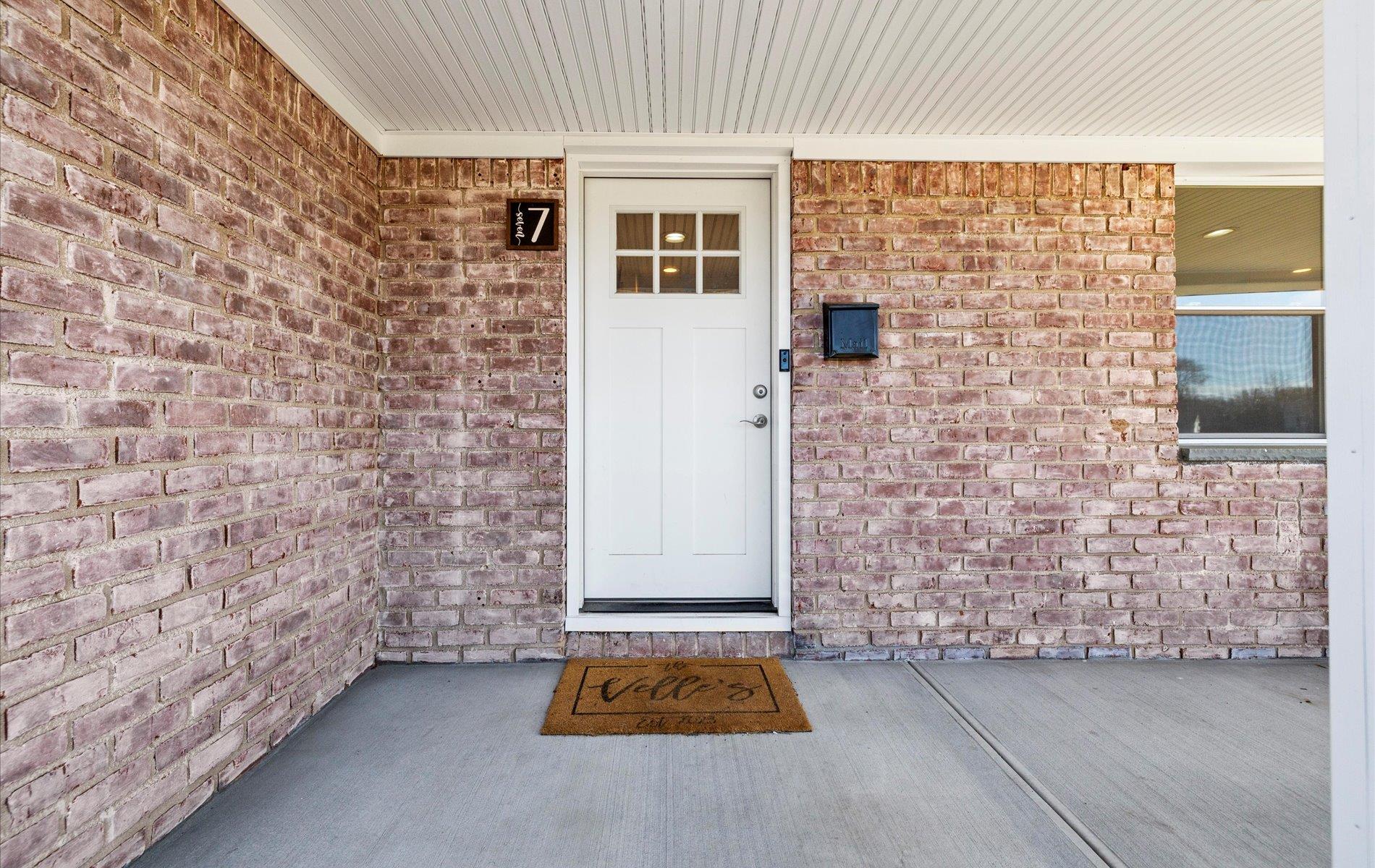 7 Spencer Way, Kings Park, New York image 3