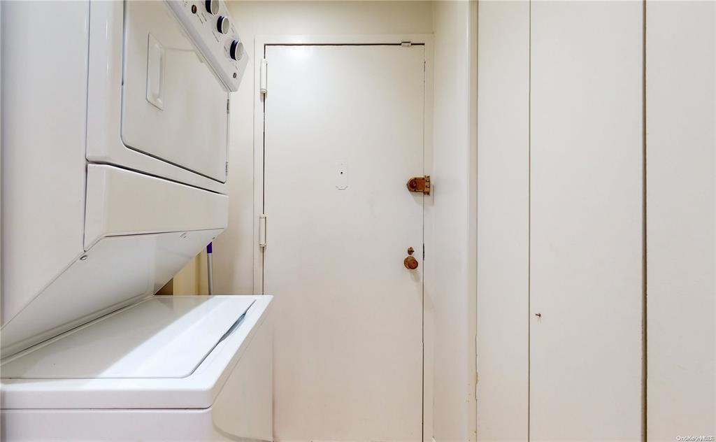 1534 Broadway #218, Hewlett, New York image 11