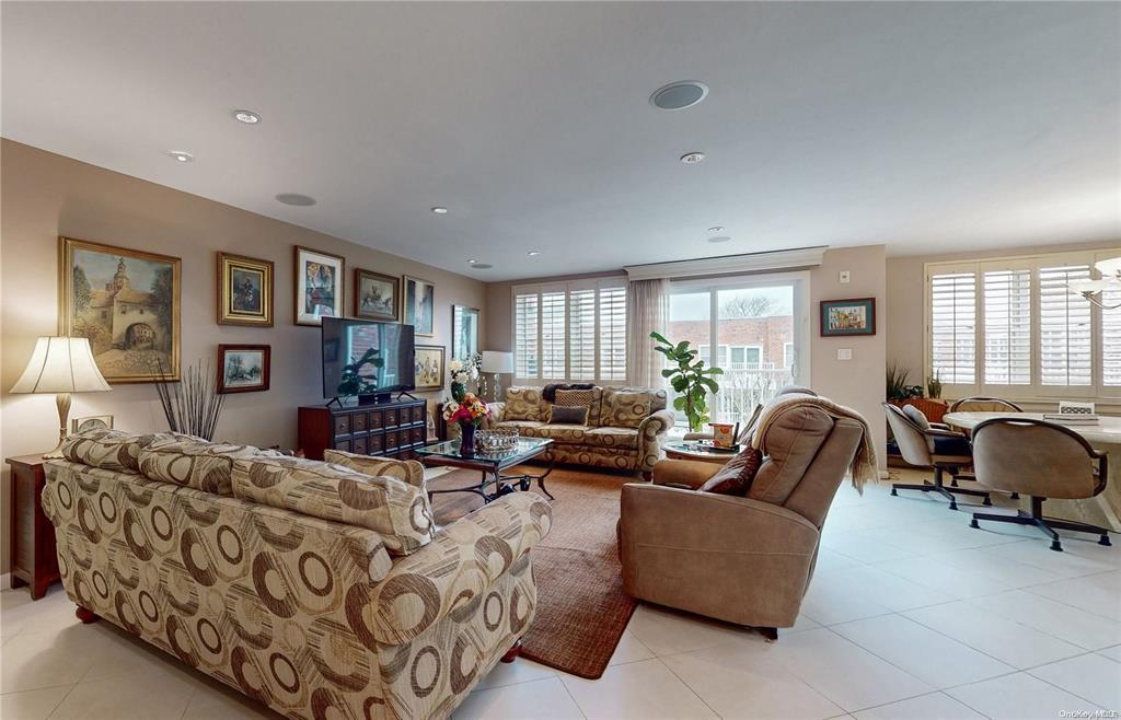 1534 Broadway #218, Hewlett, New York image 12