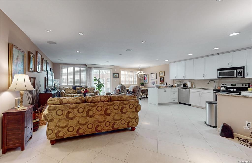 1534 Broadway #218, Hewlett, New York image 13