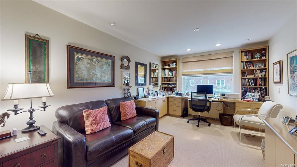 1534 Broadway #218, Hewlett, New York image 24