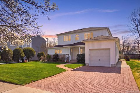 157 Rose Lane New Hyde Park NY 11040