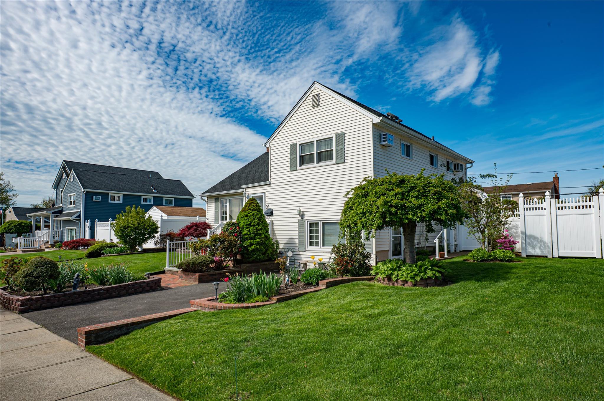 1 Marlboro Avenue