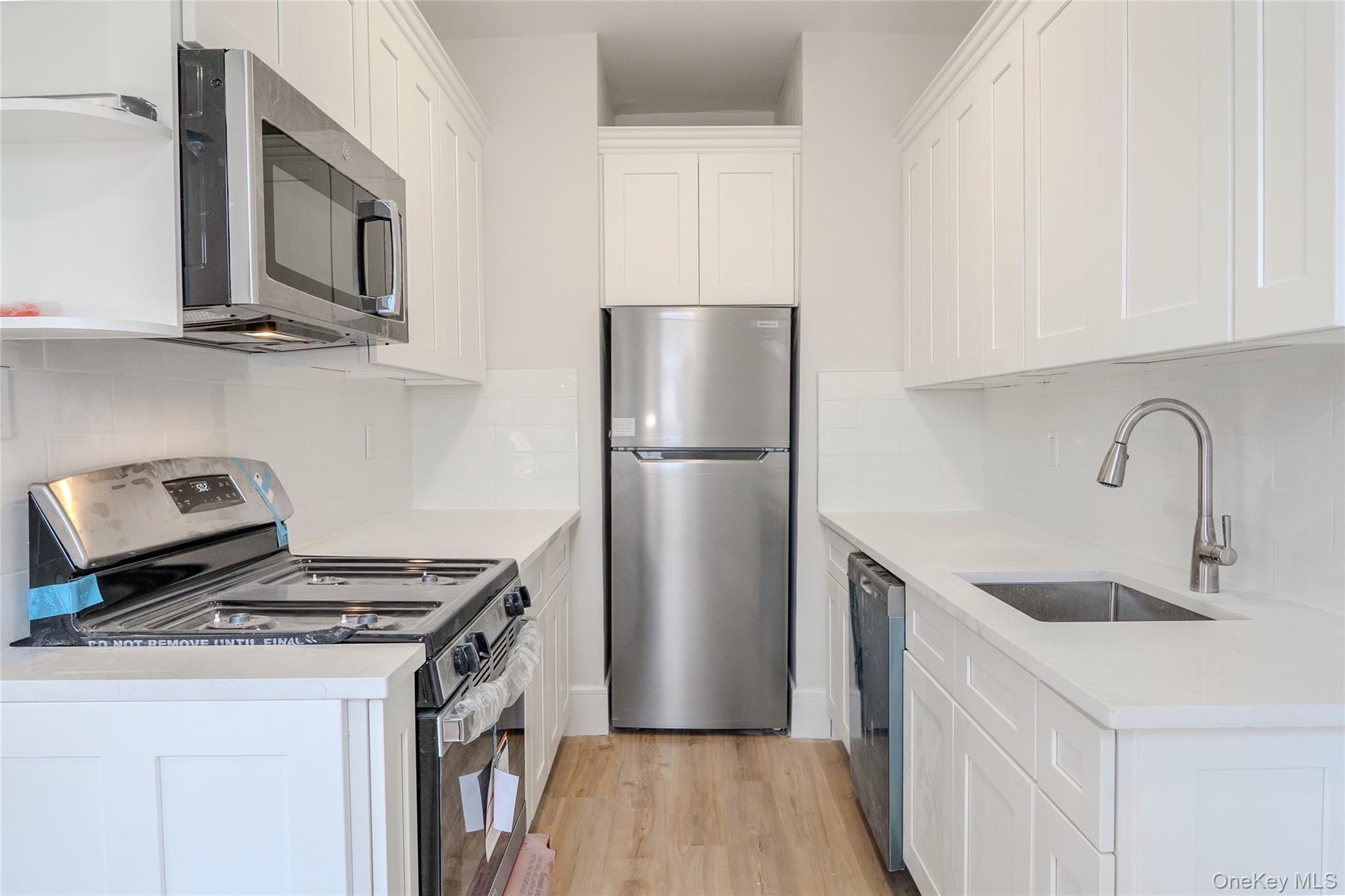 155-17 Sanford Avenue 5B