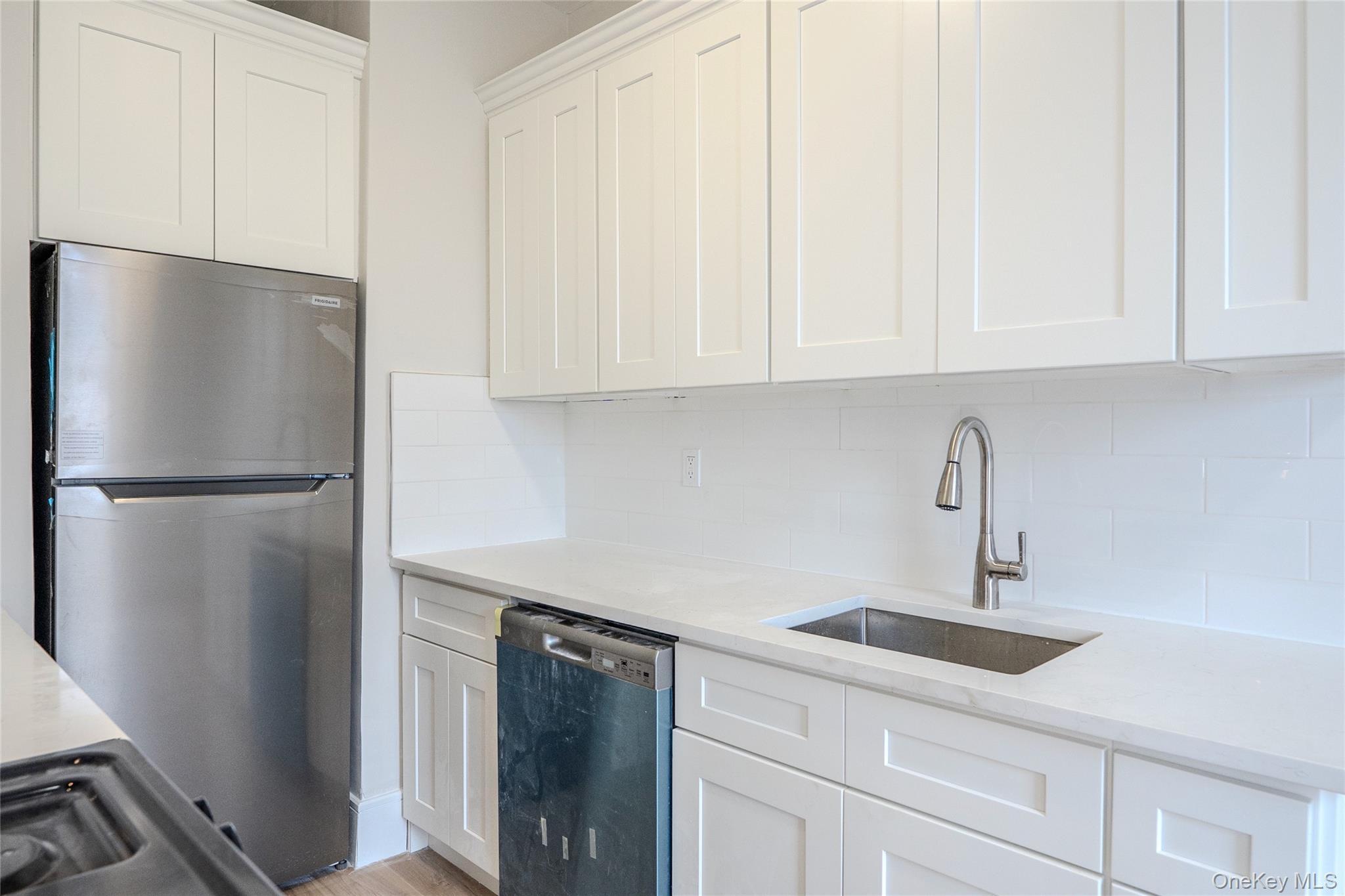155-17 Sanford Avenue 5B