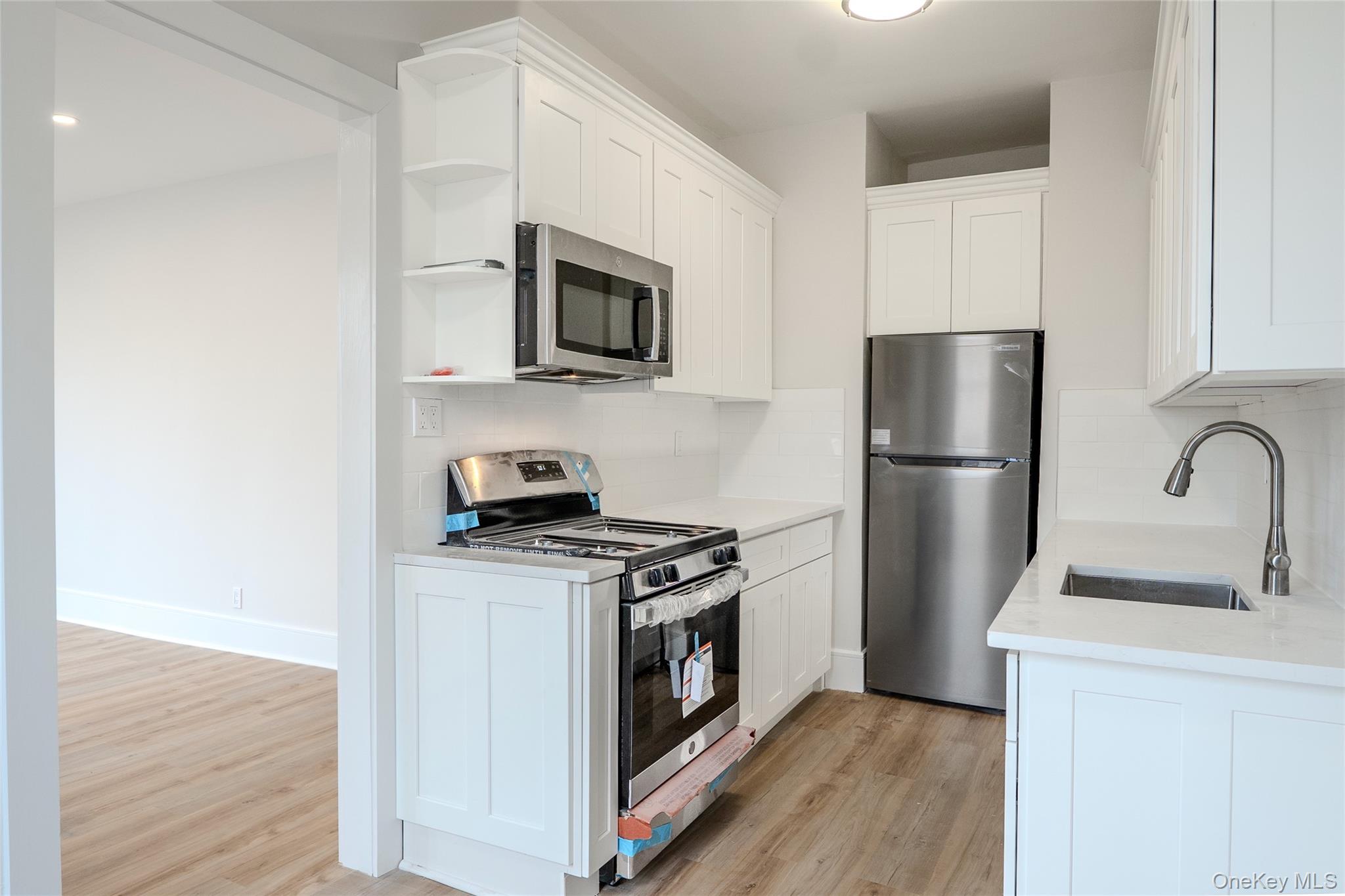 155-17 Sanford Avenue 5B