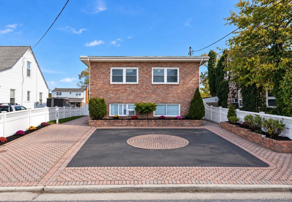 Photo of 367 West Drive, Copiague, NY 11726 (MLS # 1064746)