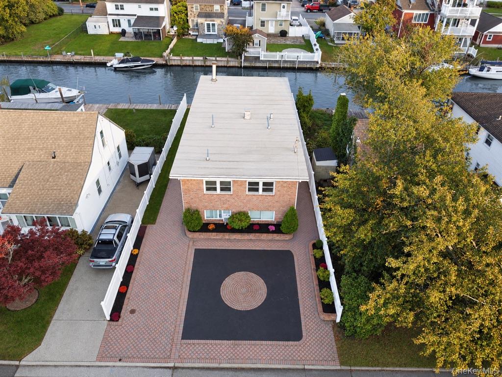 Photo of 367 West Drive, Copiague, NY 11726 (MLS # 1064746)