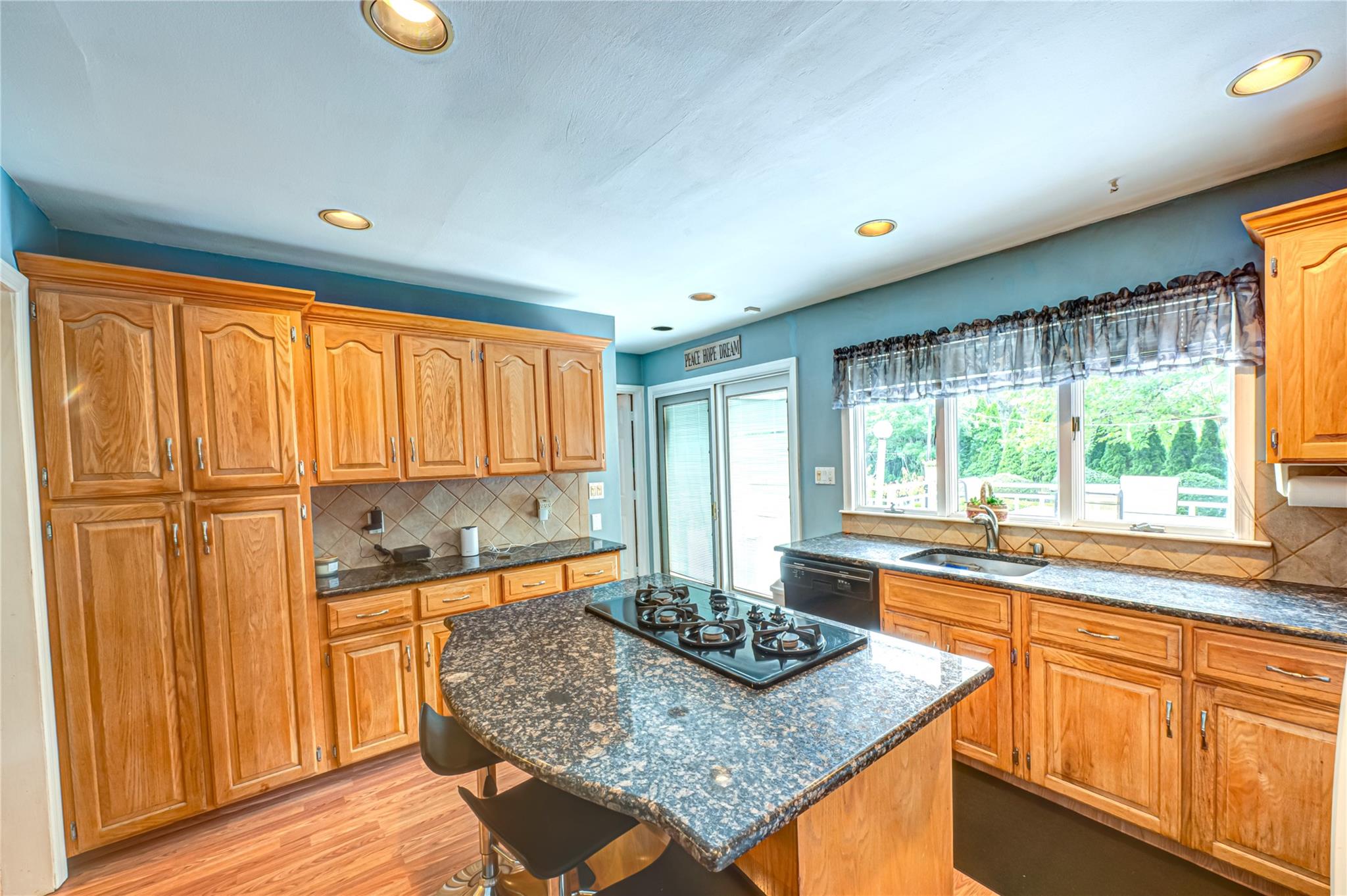 117 Pond Path