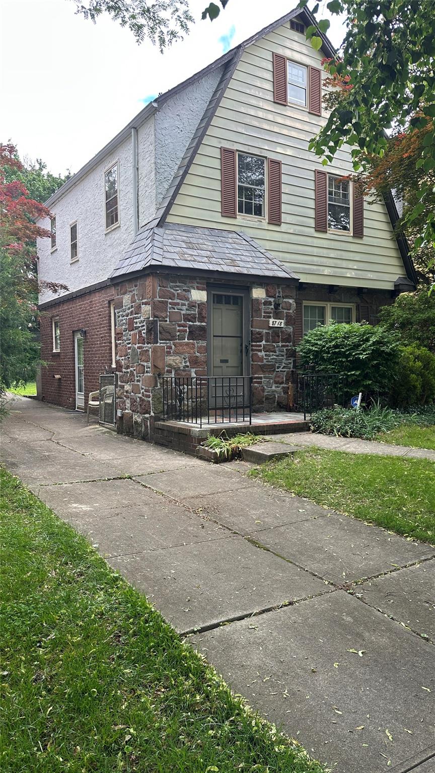 248th Street, Bellerose, Queens, NY - 3 Bedrooms  
2 Bathrooms  
7 Rooms - 