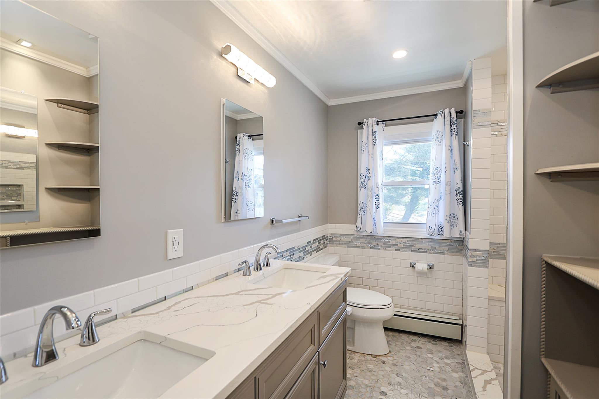 11 Douglas Drive, Glen Cove, New York image 29