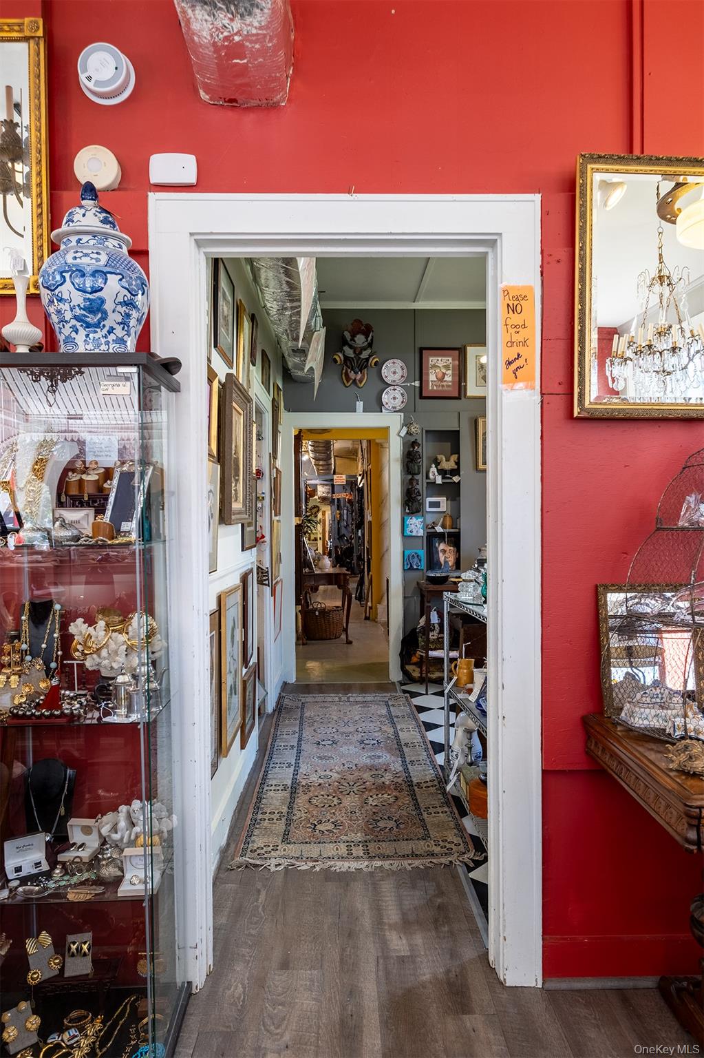 3301 Franklin Avenue