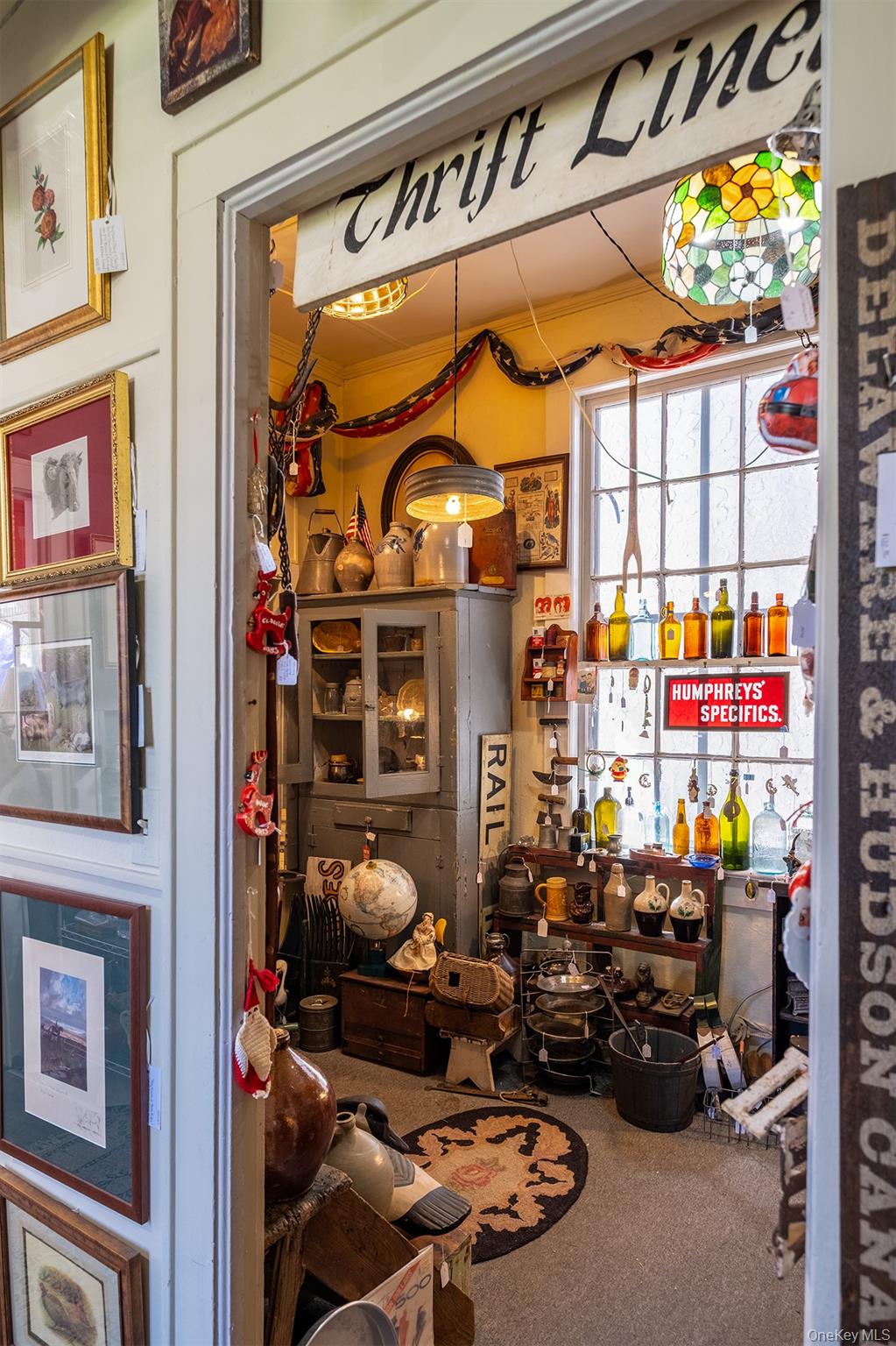 3301 Franklin Avenue