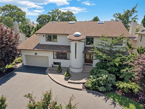 2000 Lake End Road Merrick NY 11566
