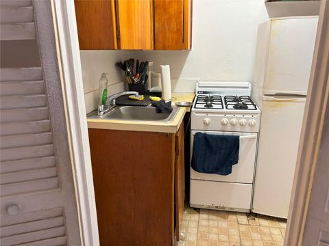 MLS: 825900