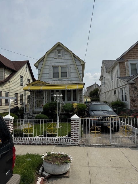 Multifamily For Sale - 109-29 205th Street<br/> Queens Village, NY 11412