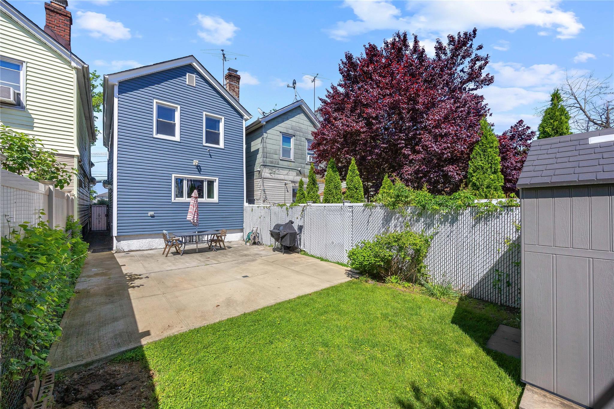 8919 96th Street, Woodhaven, New York image 24