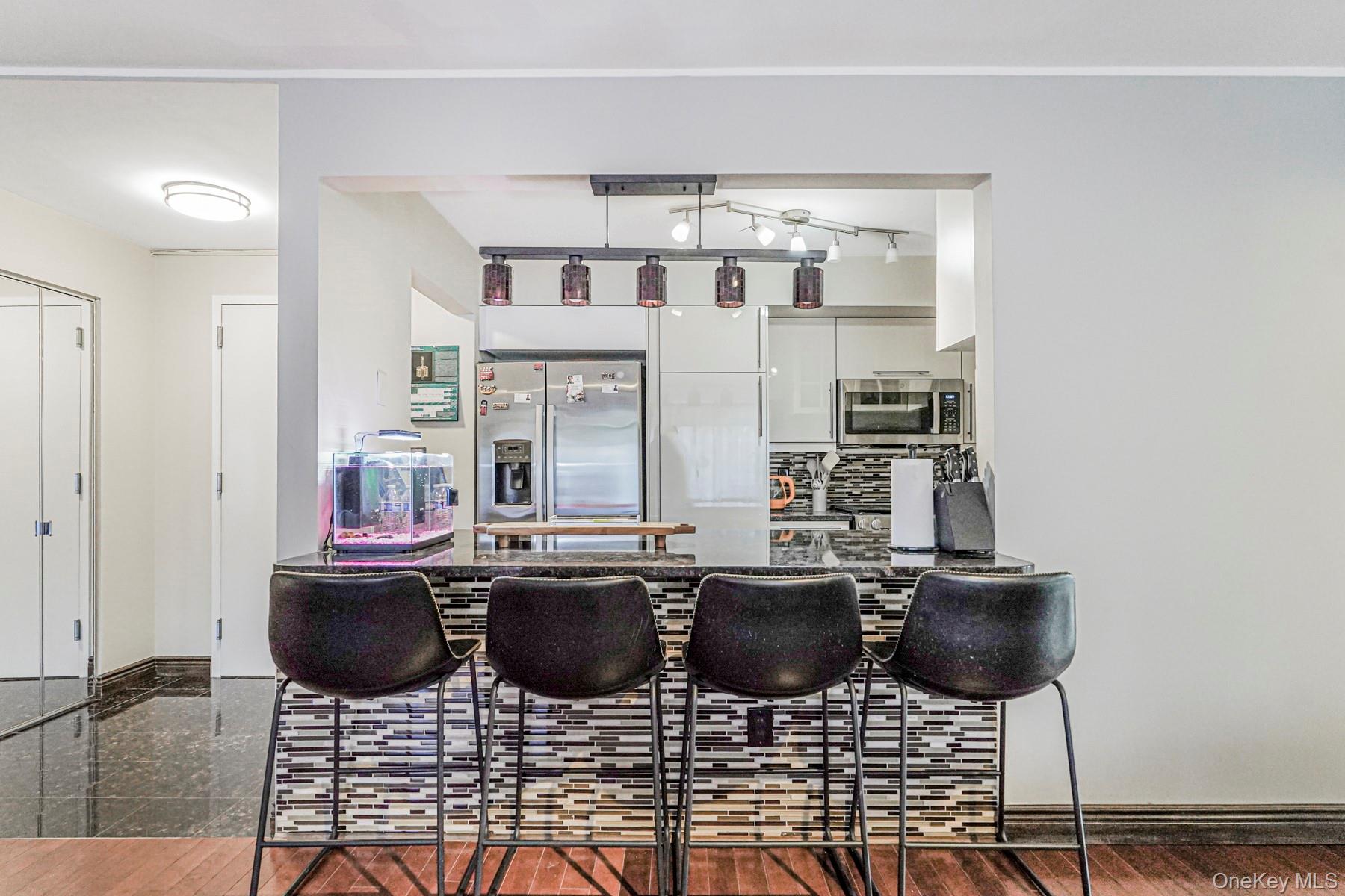 40 Wellington Ct 2a, Staten Island, NY 10314