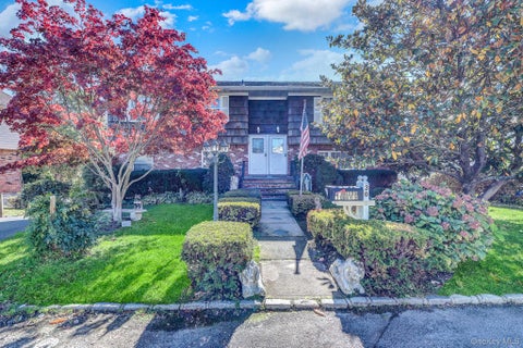 Photo of 30 Gaffney Street, Glen Cove, NY 11542 (MLS # 1064169)