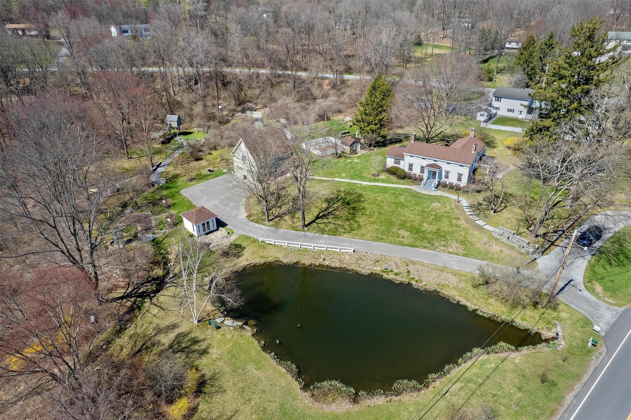 262 Cream Street, Poughkeepsie, New York image 2