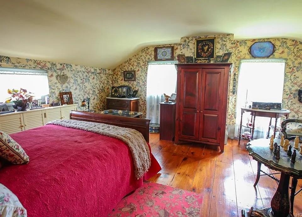 262 Cream Street, Poughkeepsie, New York image 12