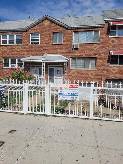 Photo of 1707 E 172nd Street, Bronx, NY 10472 (MLS # 920395)
