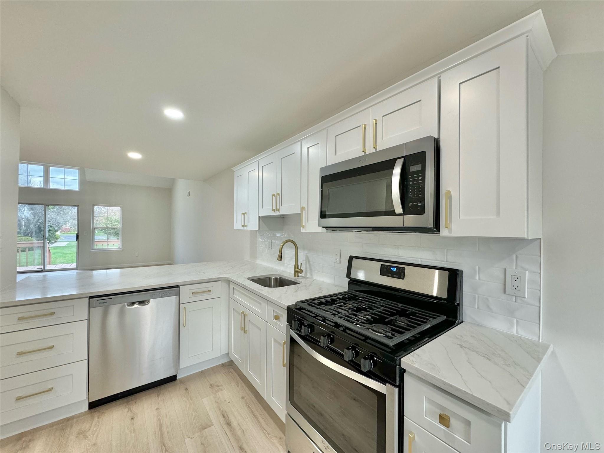 19 Broadlawn Drive 19