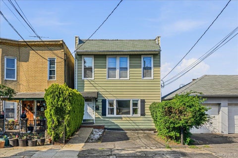 Homes For Sale - 47 Villa Avenue<br/> Yonkers, NY 10704