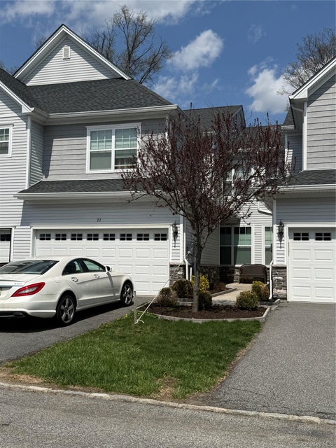 Condo For Sale - 22 Atwood Drive<br/> Middletown, NY 10940