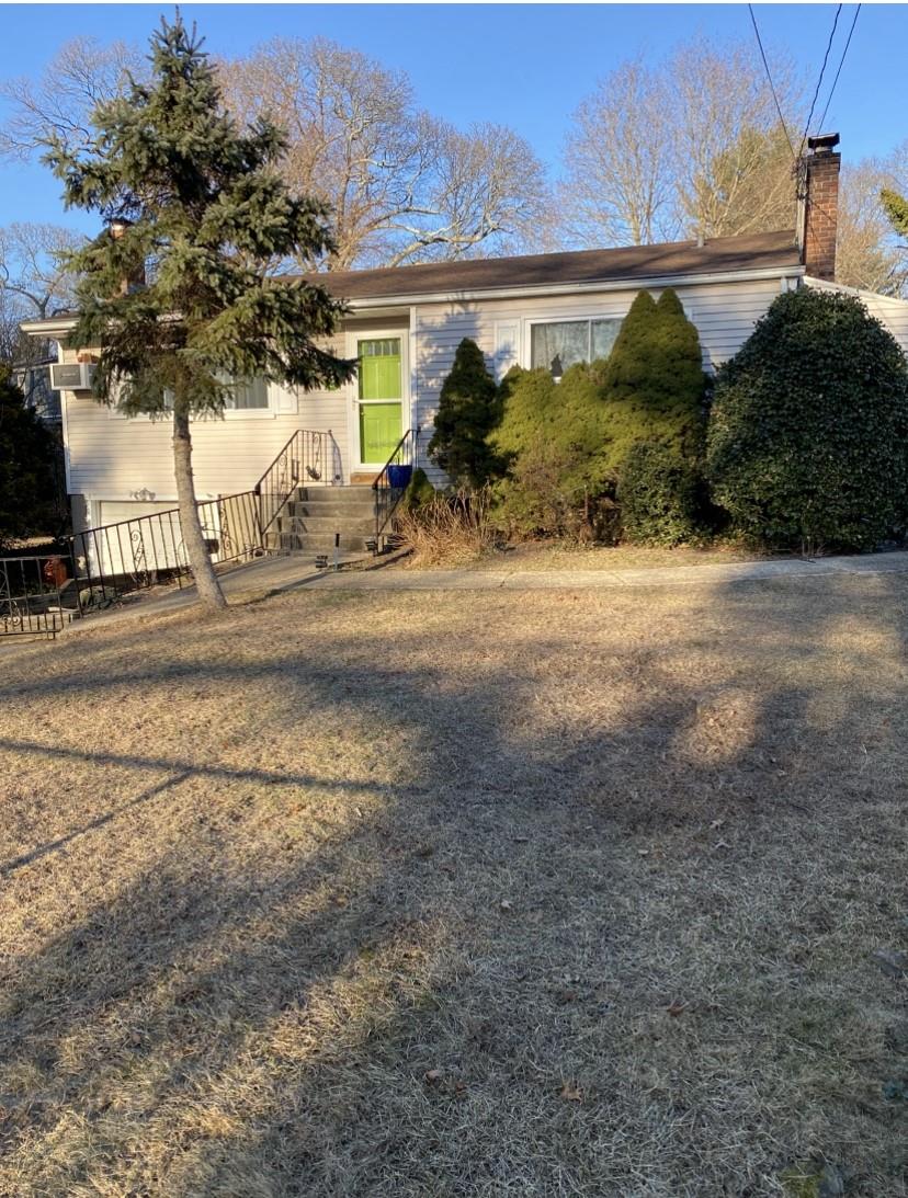 433 Browns Road, Nesconset, New York image 3