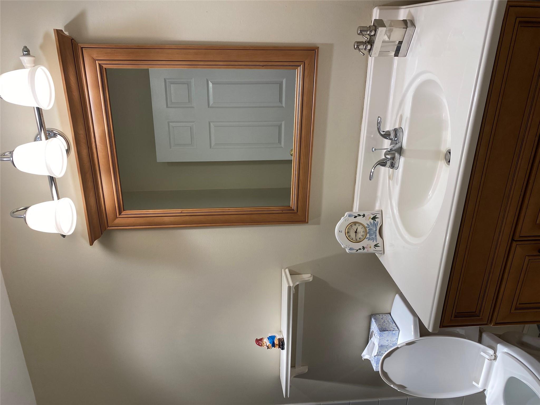 433 Browns Road, Nesconset, New York image 25