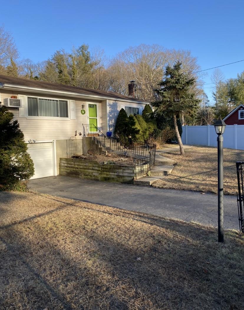 433 Browns Road, Nesconset, New York image 2