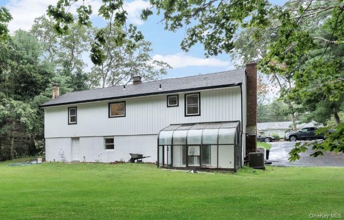 7 Weinmann Boulevard