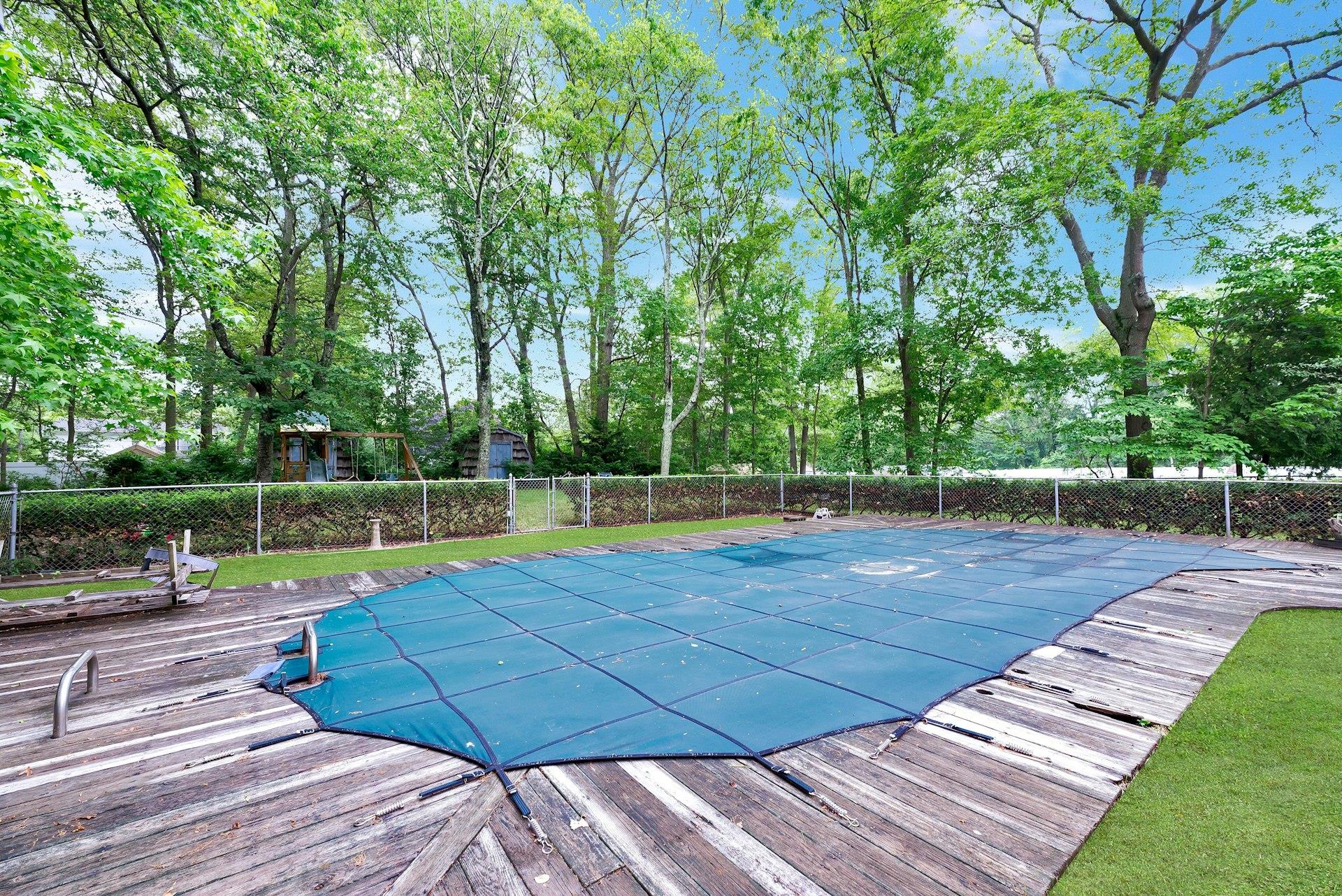 522 Starlight Drive, Shirley, New York image 24