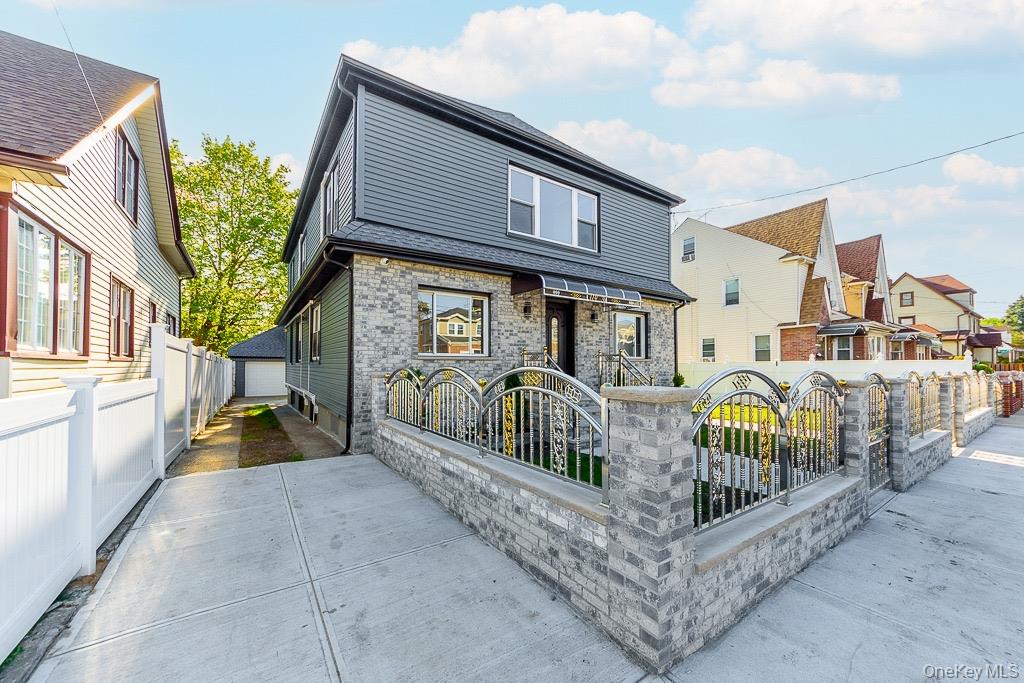 119-20 193RD STREET