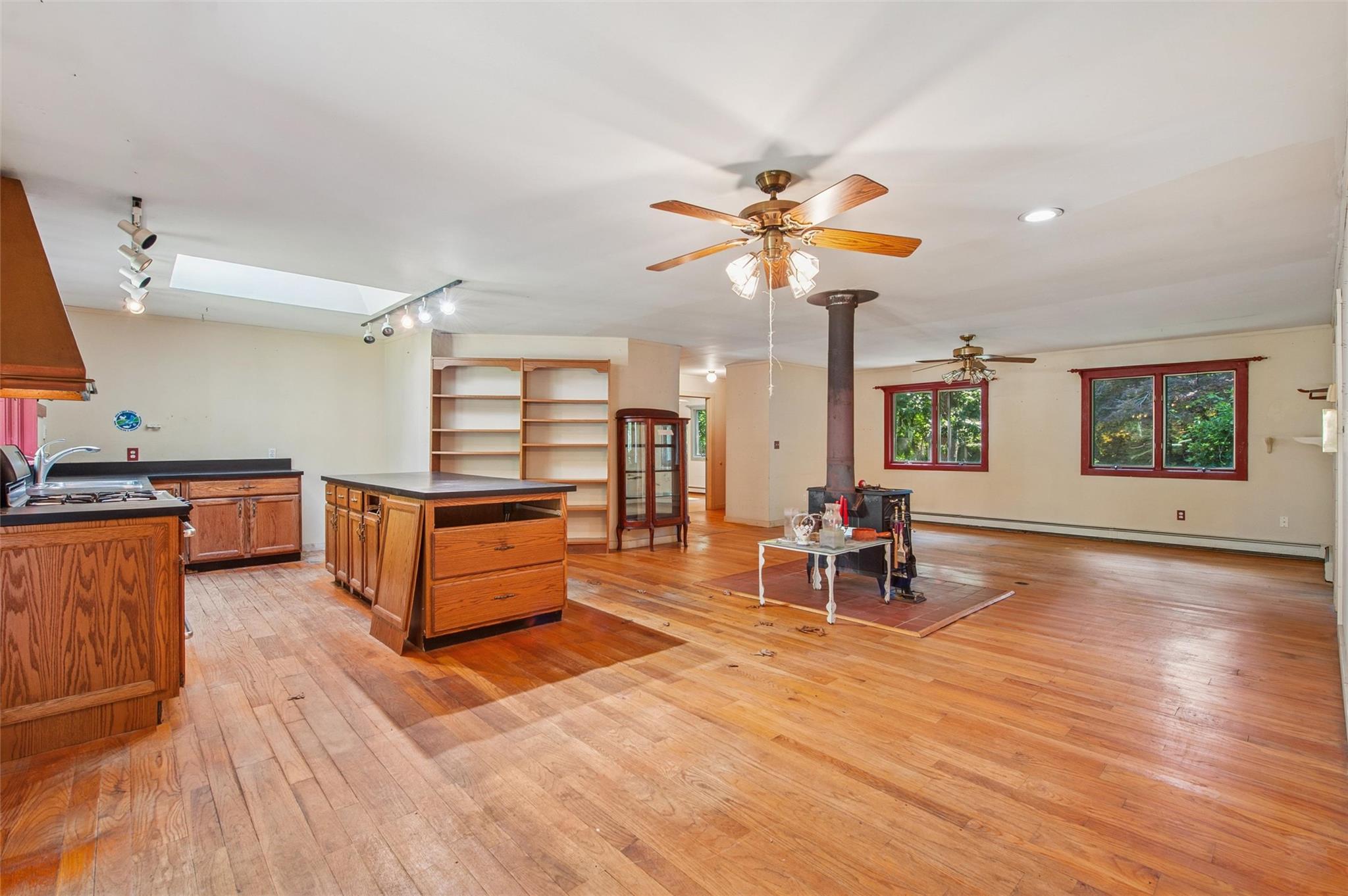 27 Jagger Lane