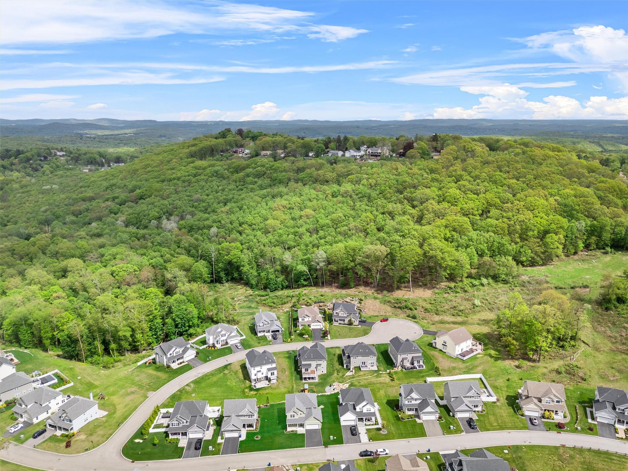 32 North Ridge Rd Rd, Mahopac, New York image 6