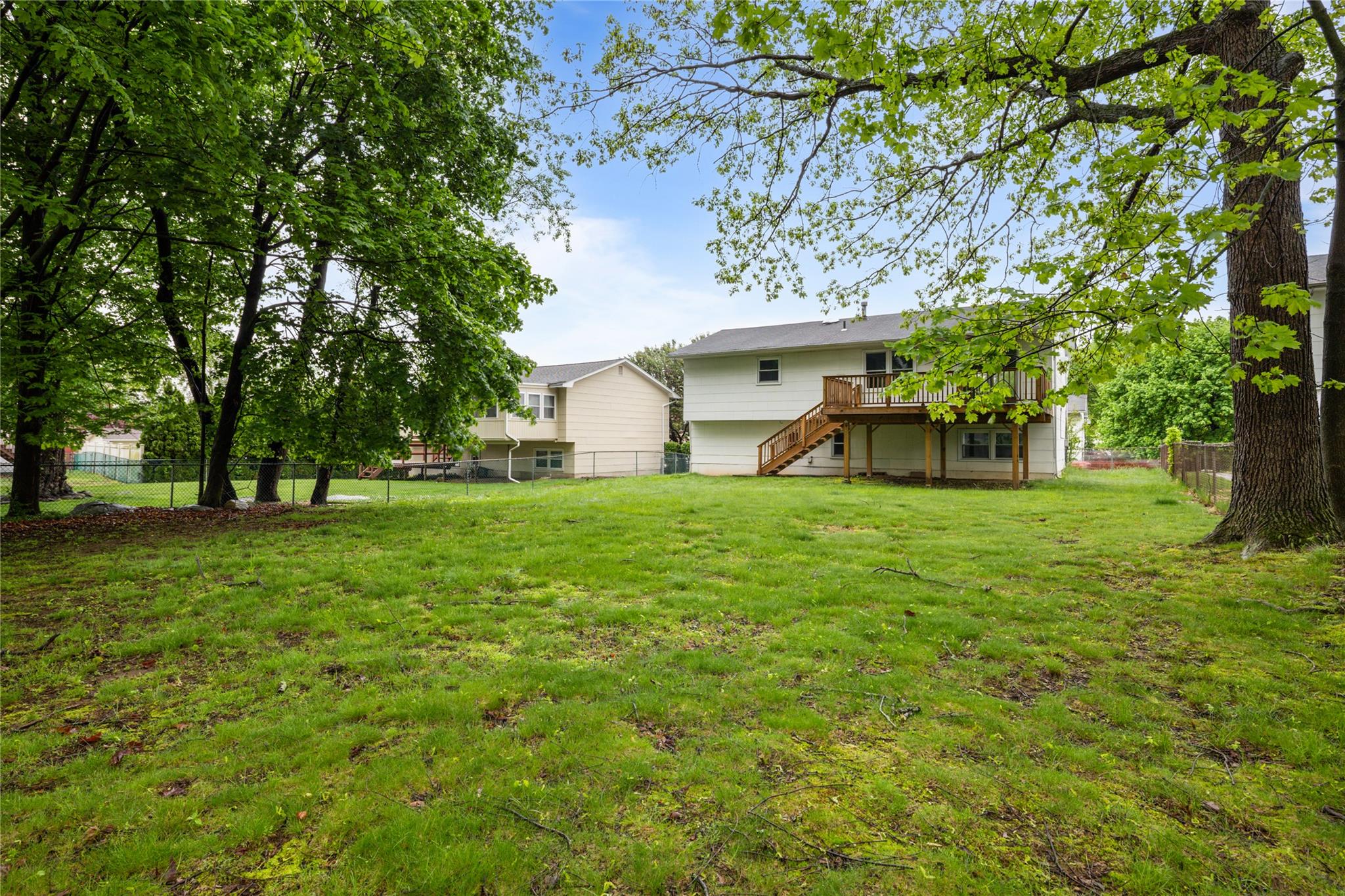 6 Mcgovern Drive, Garnerville, New York image 30