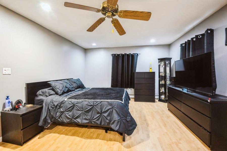 1447 Lombardy Boulevard, Bay Shore, New York image 23