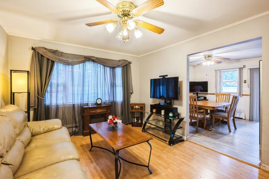1447 Lombardy Boulevard, Bay Shore, New York image 16